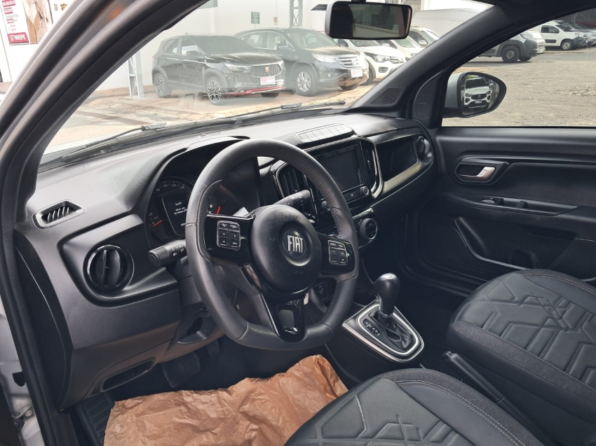 fiat strada 1.3 firefly flex volcano cd cvt 4p automatico 20236