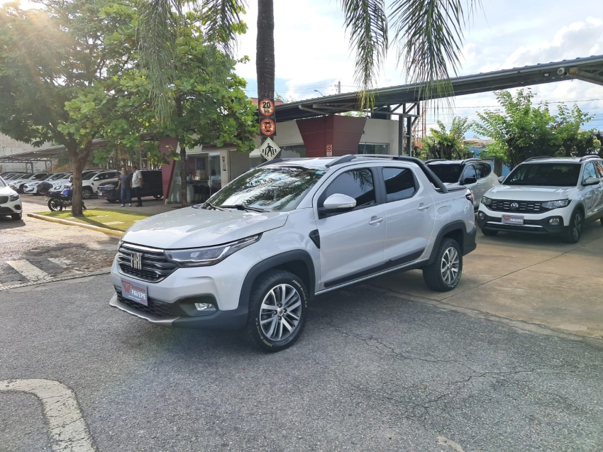 fiat strada 1.3 firefly flex volcano cd cvt 4p automatico 2023