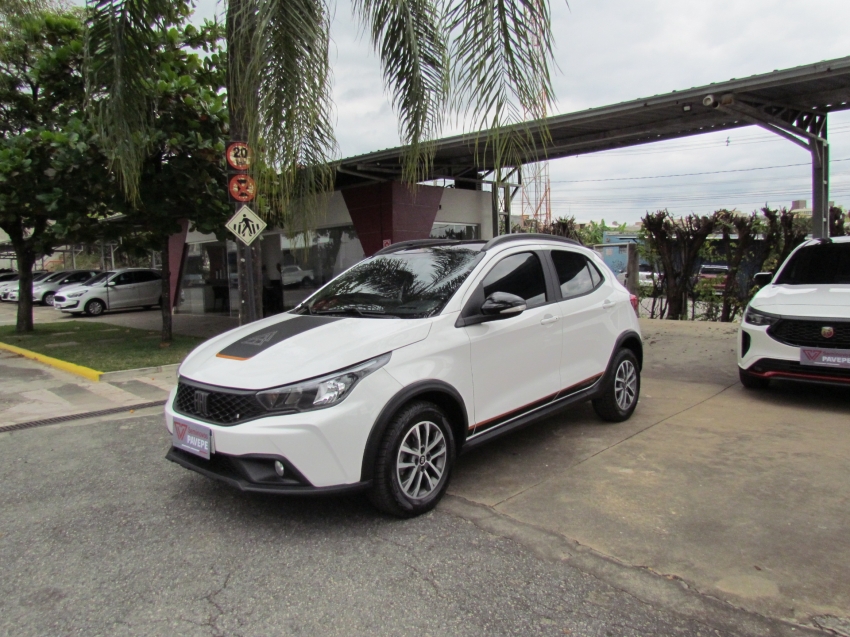 fiat argo 1.3 firefly flex trekking manual 4p 2023 fiat argo 1.3 firefly flex trekking manual 4p 2023