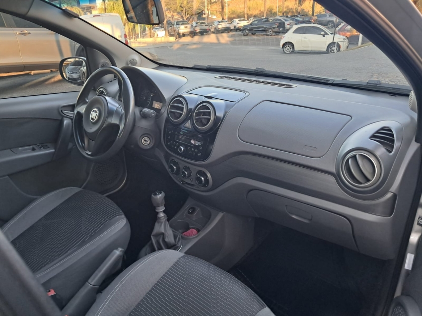 fiat palio 1.0 mpi attractive 8v flex 4p manual 20157