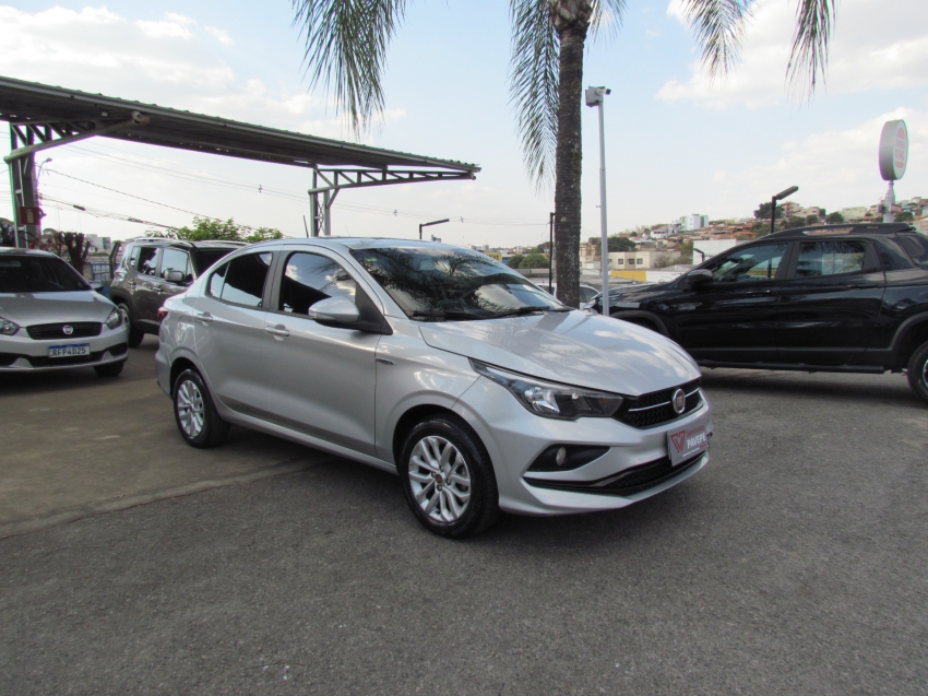 fiat cronos 1.3 firefly flex drive gsr 4p automatico 2019