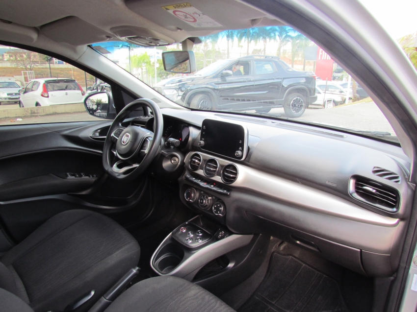 fiat cronos 1.3 firefly flex drive gsr 4p automatico 2019