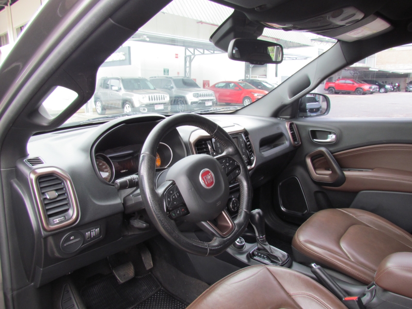 fiat toro 2.0 16v turbo diesel ranch 4wd at9 4p automatico 2019 fiat toro 2.0 16v turbo diesel ranch 4wd at9 4p automatico 2019