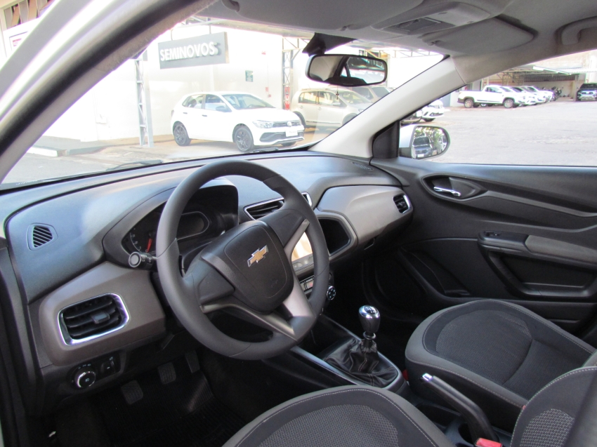 chevrolet prisma 1.4 mpfi ltz 8v flex 4p manual 2014 chevrolet prisma 1.4 mpfi ltz 8v flex 4p manual 2014
