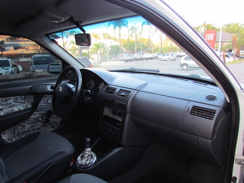 volkswagen gol 1.6 mi power 8v flex 4p manual g.iv 2005