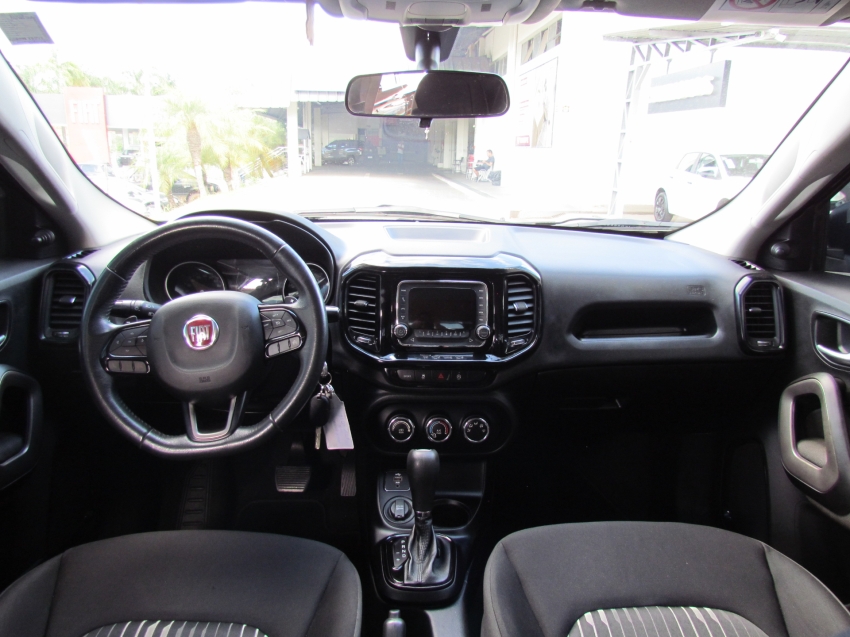 fiat toro 1.8 16v evo flex freedom at6 4p automatico 2018 fiat toro 1.8 16v evo flex freedom at6 4p automatico 2018