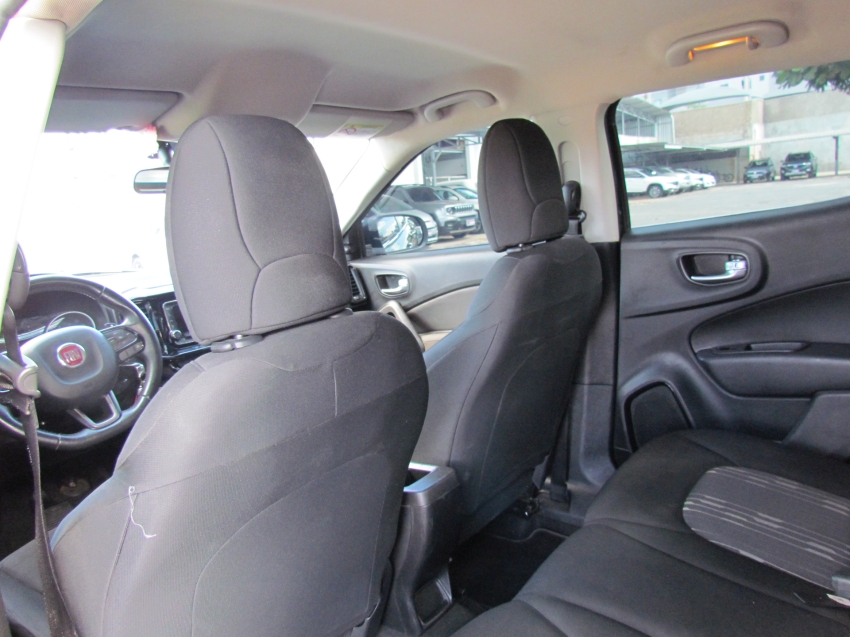 fiat toro 1.8 16v evo flex freedom at6 4p automatico 2018 fiat toro 1.8 16v evo flex freedom at6 4p automatico 2018