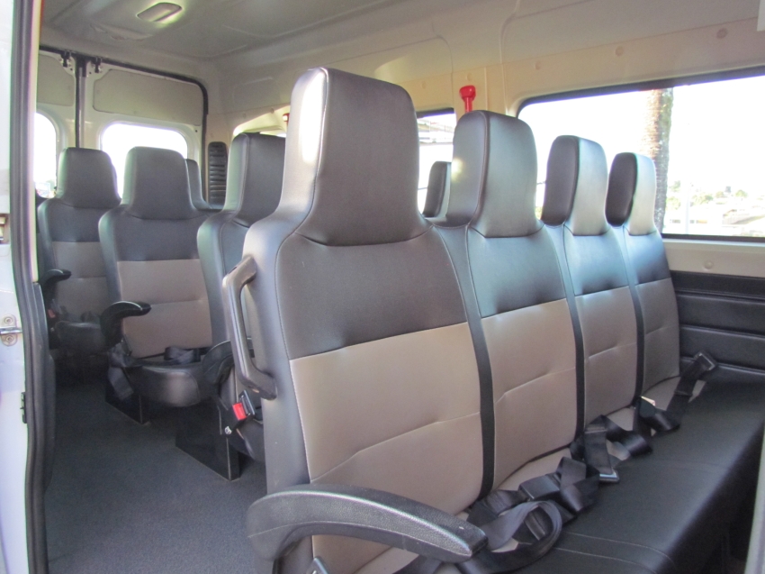 fiat ducato 2.2 bluehdi diesel minibus comfort manual 4p 2024 fiat ducato 2.2 bluehdi diesel minibus comfort manual 4p 2024