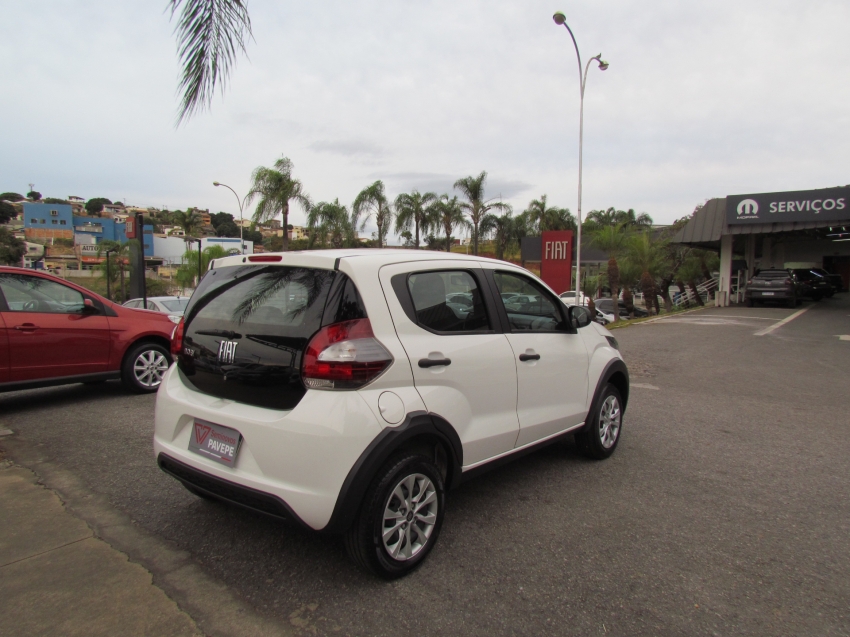 fiat mobi 1.0 evo flex like. manual 4p 2021 fiat mobi 1.0 evo flex like. manual 4p 2021