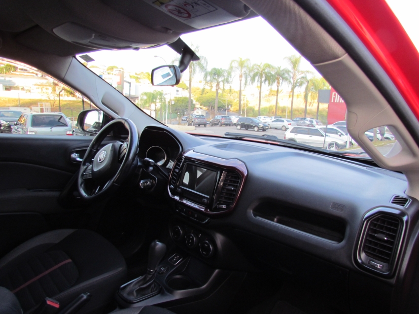 fiat toro 1.8 16v evo flex freedom at6 4p automatico 2020 fiat toro 1.8 16v evo flex freedom at6 4p automatico 2020