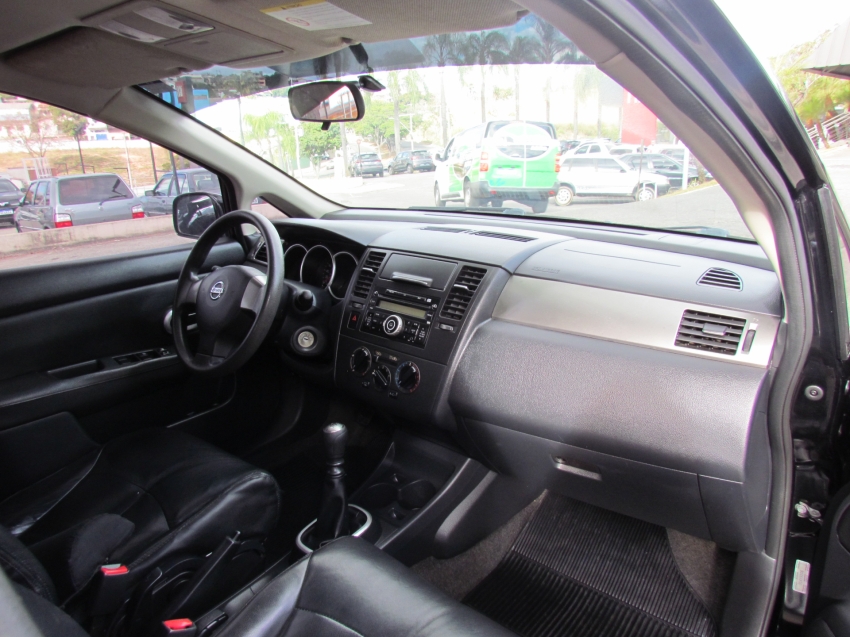 nissan tiida 1.8 s 16v flex 4p manual 2009 nissan tiida 1.8 s 16v flex 4p manual 2009