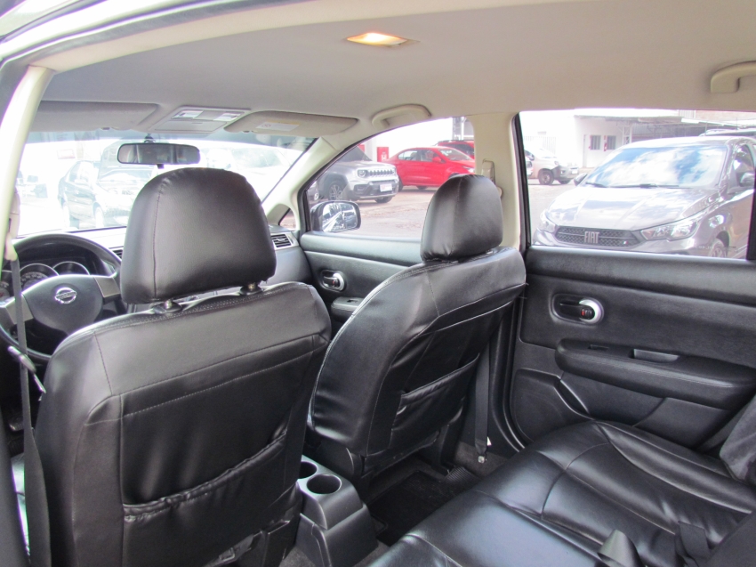 nissan tiida 1.8 s 16v flex 4p manual 2009 nissan tiida 1.8 s 16v flex 4p manual 2009