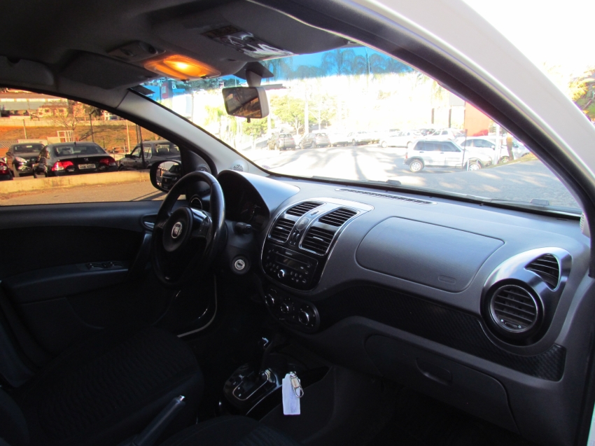 fiat palio 1.6 mpi sporting 16v flex 4p automatizado automatico 2017
