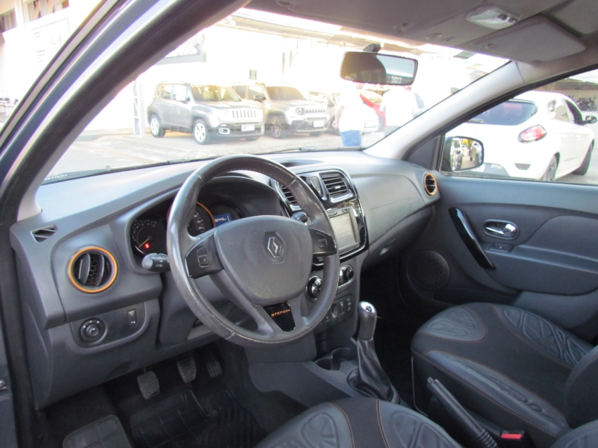 renault sandero 1.6 stepway 8v flex 4p manual 2016 renault sandero 1.6 stepway 8v flex 4p manual 2016