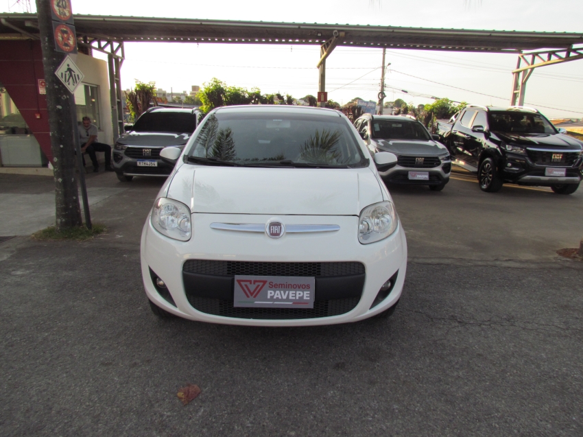 fiat palio 1.4 mpi attractive 8v flex 4p manual 2014