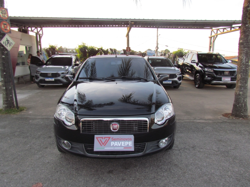 fiat siena 1.6 mpi essence 16v flex 4p manual 2011
