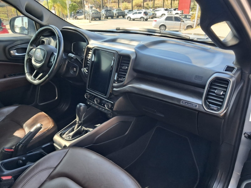 fiat toro 2.0 16v turbo diesel ranch 4wd at9 4p automatico 20238