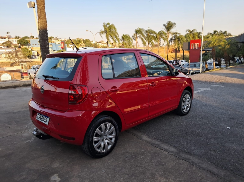 volkswagen fox 1.0 mi trend 8v flex 4p manual 2012