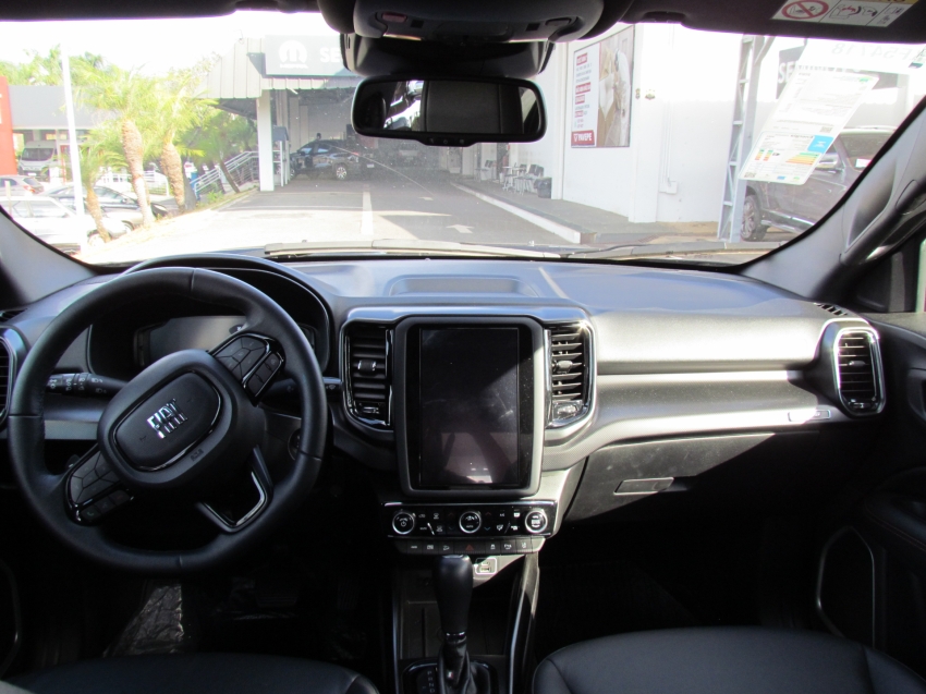fiat toro 2.0 16v turbo diesel ultra 4wd at9 4p automatico 2024