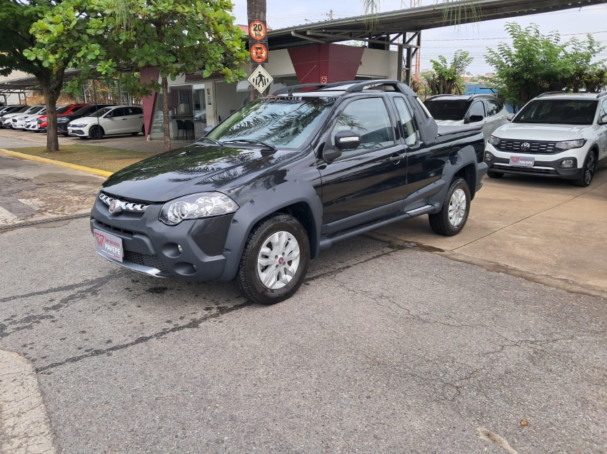 fiat strada 1.8 mpi adventure ce 16v flex 2p manual 4p 2013 fiat strada 1.8 mpi adventure ce 16v flex 2p manual 4p 2013