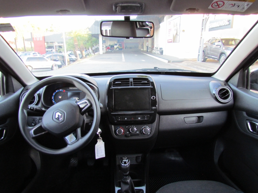 renault kwid 1.0 12v sce flex intense manual 4p 2023 renault kwid 1.0 12v sce flex intense manual 4p 2023