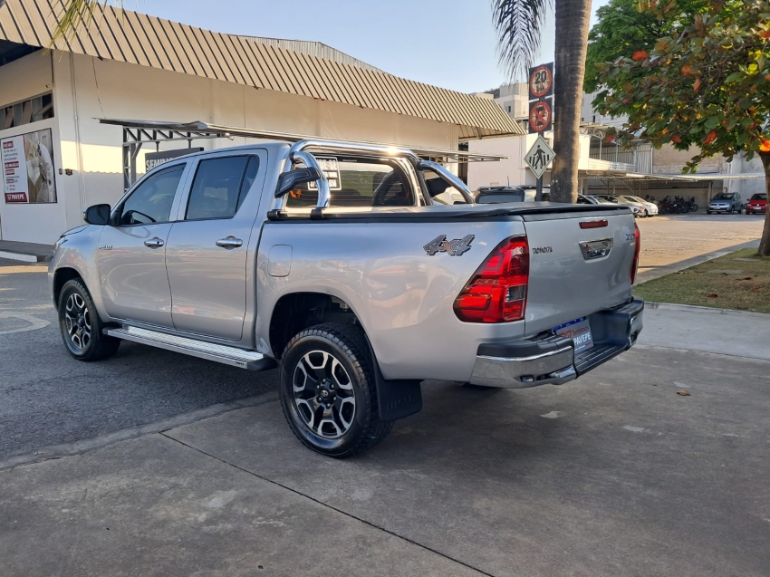 toyota hilux 2.8 d-4d turbo diesel cd power pack 4x4 manual 4p 2021 toyota hilux 2.8 d-4d turbo diesel cd power pack 4x4 manual 4p 2021
