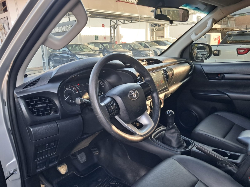 toyota hilux 2.8 d-4d turbo diesel cd power pack 4x4 manual 4p 2021 toyota hilux 2.8 d-4d turbo diesel cd power pack 4x4 manual 4p 2021
