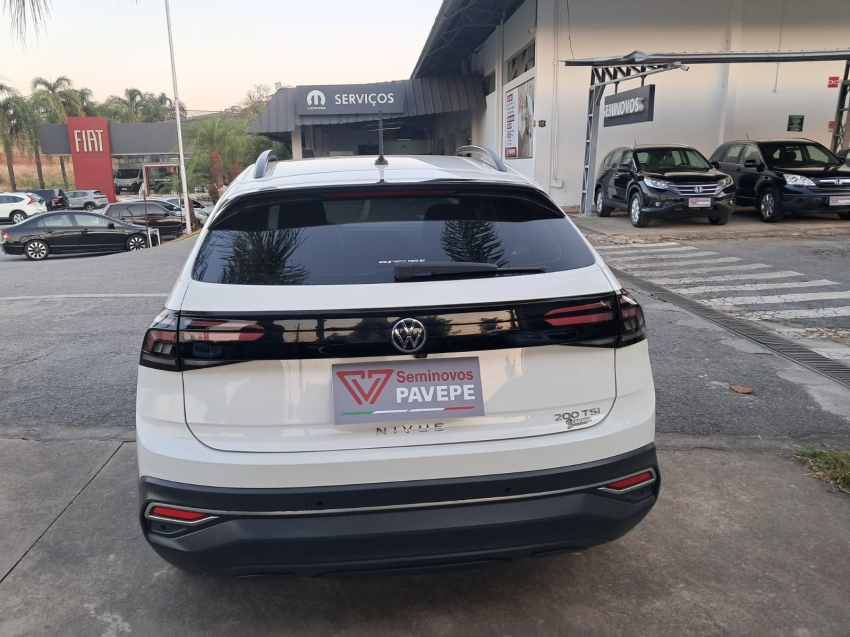 volkswagen nivus 1.0 200 tsi total flex comfortline automatico 4p 2023 volkswagen nivus 1.0 200 tsi total flex comfortline automatico 4p 2023