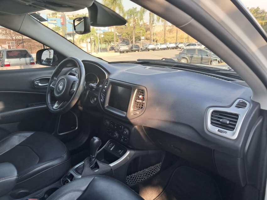 jeep compass 2.0 16v flex longitude automatico 4p 2020 jeep compass 2.0 16v flex longitude automatico 4p 2020