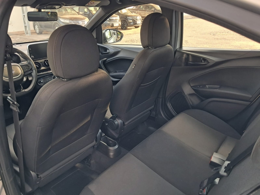 fiat cronos 1.3 firefly flex drive cvt 4p automatico 2023