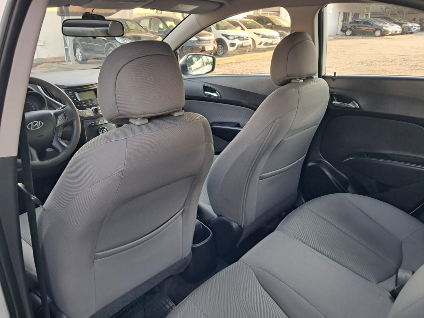 hyundai hb20 1.6 comfort plus 16v flex 4p manual 1.0 2015 hyundai hb20 1.6 comfort plus 16v flex 4p manual 1.0 2015