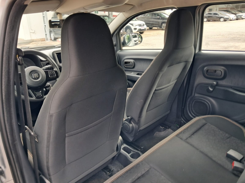 fiat mobi 1.0 evo flex trekking manual 4p 2024