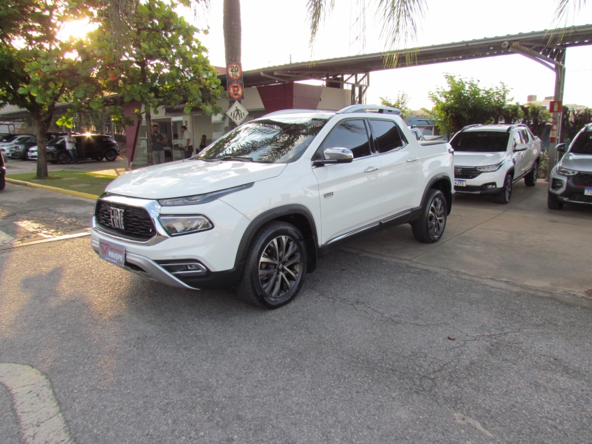 fiat toro 2.0 16v turbo diesel ranch 4wd at9 4p automatico 2022 fiat toro 2.0 16v turbo diesel ranch 4wd at9 4p automatico 2022