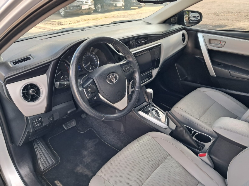 toyota corolla 2.0 xei 16v flex 4p automatico 2018 toyota corolla 2.0 xei 16v flex 4p automatico 2018