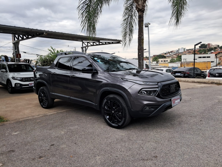 fiat toro 1.3 turbo 270 flex volcano at6 4p automatico 2024 fiat toro 1.3 turbo 270 flex volcano at6 4p automatico 2024
