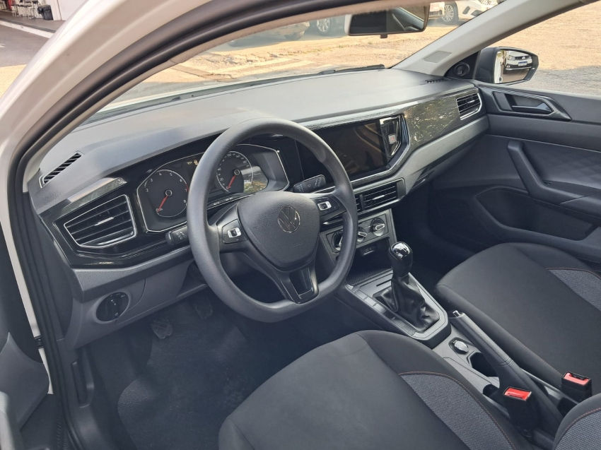 volkswagen polo 1.0 mpi track manual flex 4p 2025