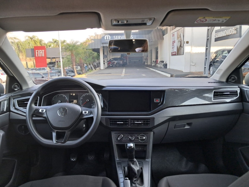 volkswagen polo 1.0 mpi track manual flex 4p 2025