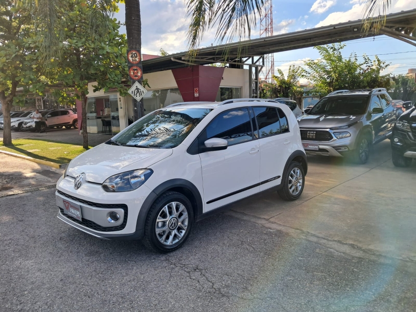 volkswagen cross up 1.0 tsi 12v flex 4p manual 2017