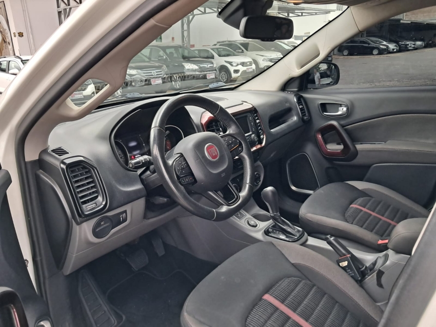 fiat toro 2.4 16v multiair flex freedom at9 4p automatico 2018