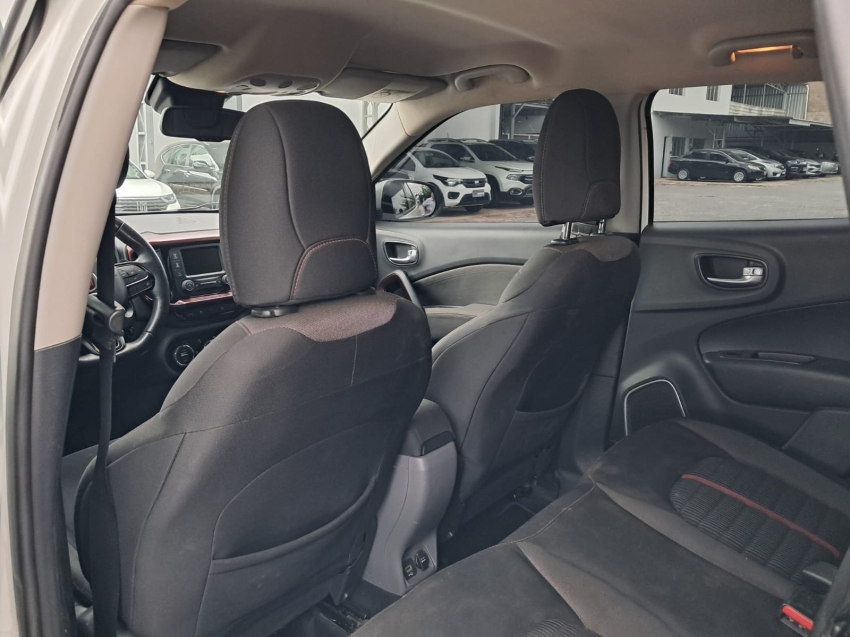 fiat toro 2.4 16v multiair flex freedom at9 4p automatico 2018