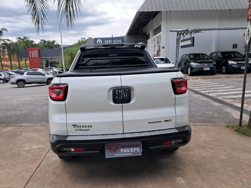 fiat toro 2.4 16v multiair flex freedom at9 4p automatico 2018