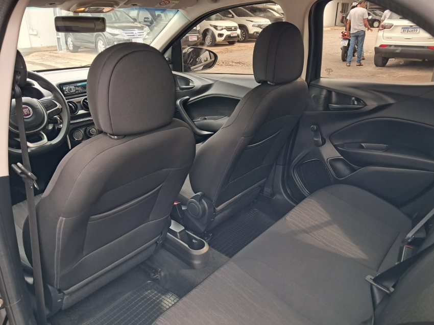 fiat argo 1.3 firefly flex drive manual 4p 2019 fiat argo 1.3 firefly flex drive manual 4p 2019