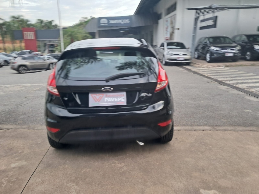 ford fiesta 1.6 rocam se 8v flex 4p manual 2014 ford fiesta 1.6 rocam se 8v flex 4p manual 2014