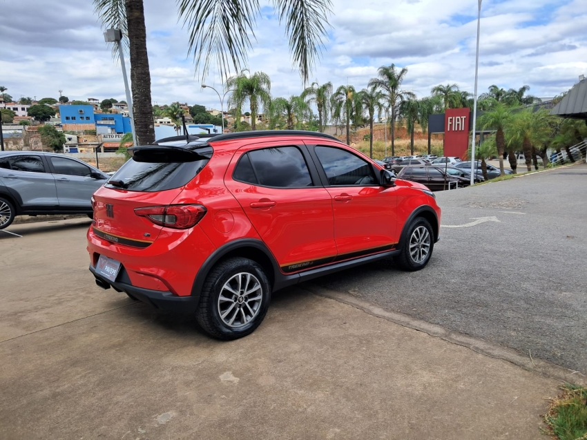 fiat argo 1.3 firefly flex trekking cvt 4p automatico 20243