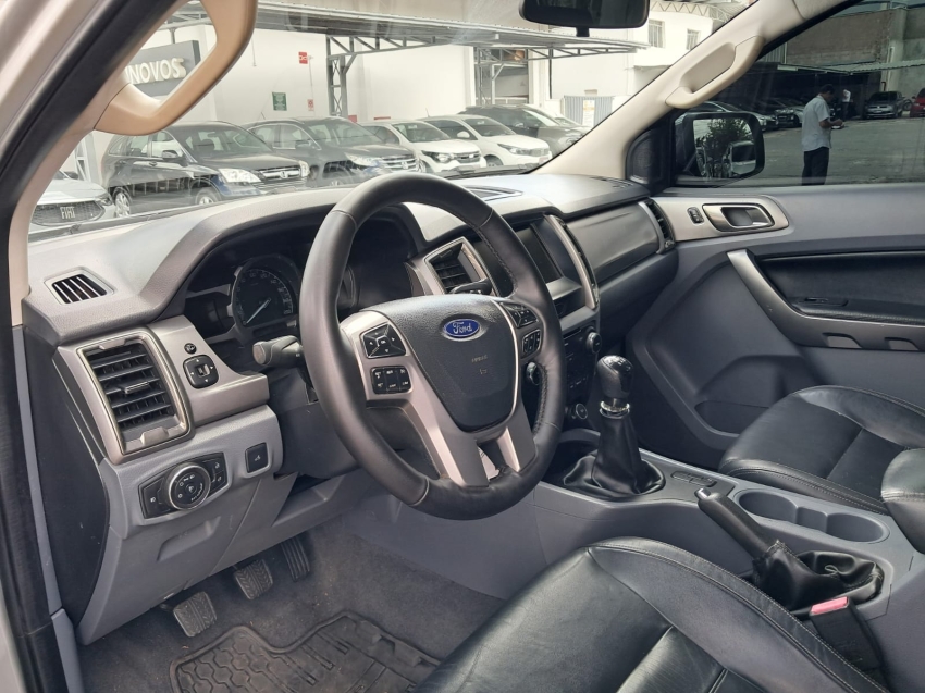 ford ranger 2.5 xlt 4x2 cd 16v flex 4p manual 20175