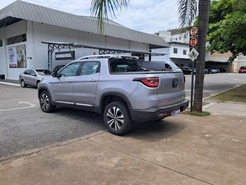 fiat toro 2.0 16v turbo diesel volcano 4wd at9 4p automatico 2023 fiat toro 2.0 16v turbo diesel volcano 4wd at9 4p automatico 2023