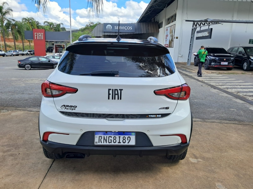 fiat argo 1.8 e.torq flex trekking at6 4p automatico 20214