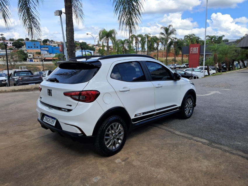 fiat argo 1.8 e.torq flex trekking at6 4p automatico 20213