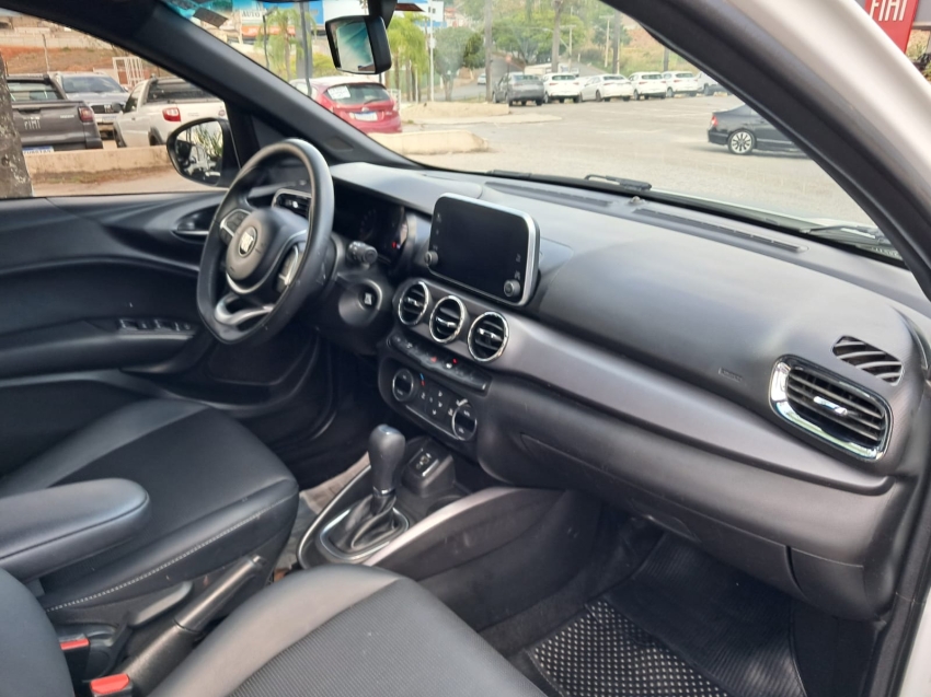 fiat argo 1.8 e.torq flex trekking at6 4p automatico 20219