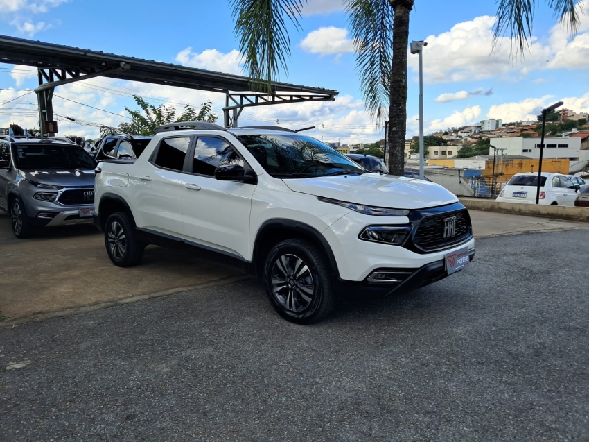 fiat toro 1.3 turbo 270 flex freedom at6 4p automatico 20252